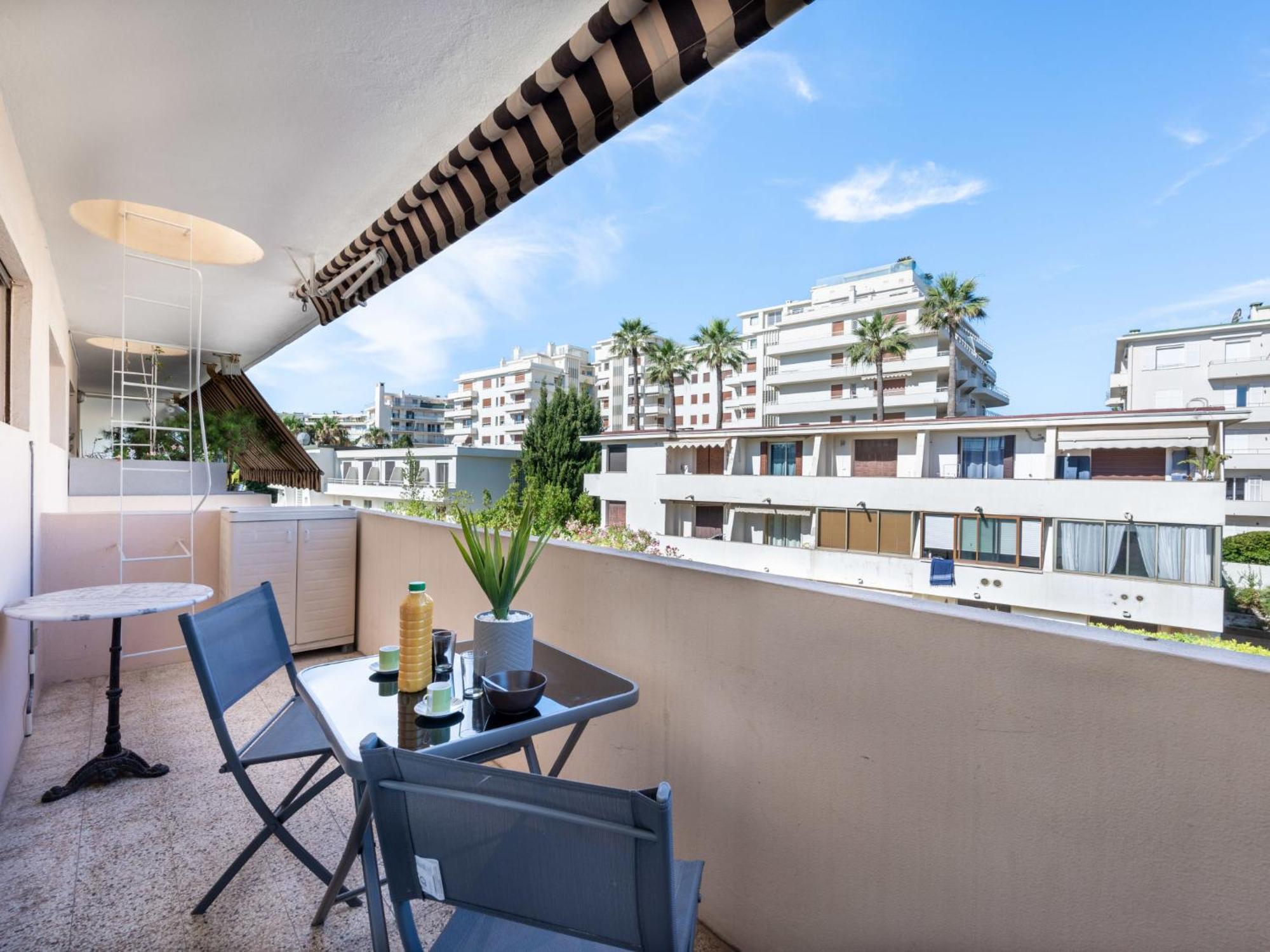 Appartement Le Copacabana By Interhome