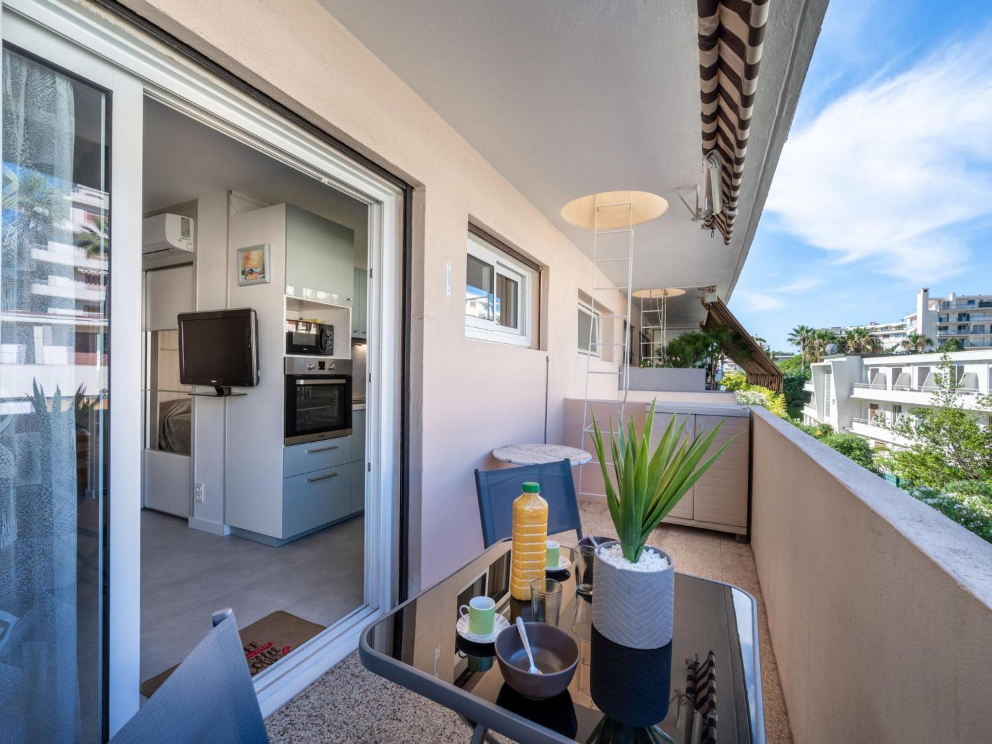 Appartement Le Copacabana By Interhome Cannes